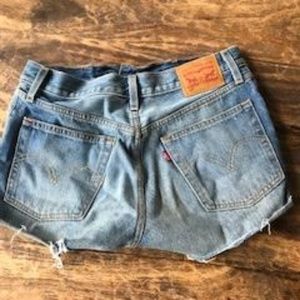 LEVIS SHORTS